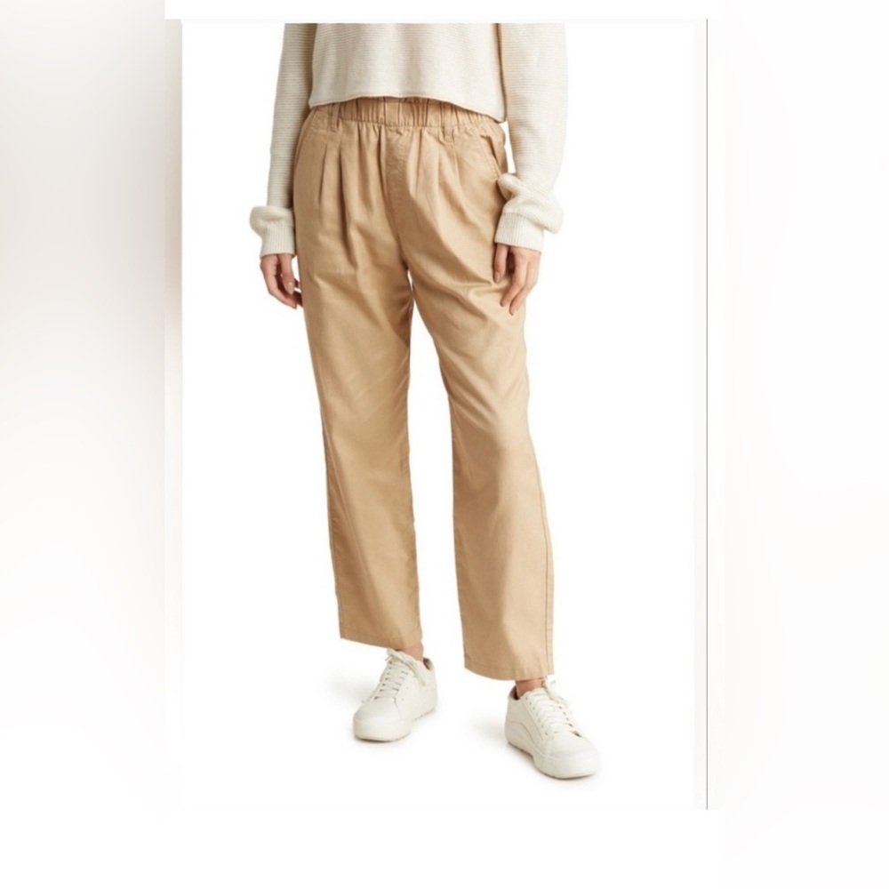 NWT Sanctuary Lyla Paperbag Pants ~
Khaki Beige ~ Small